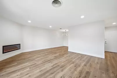 3825 Petoskey Avenue #31, Mariemont, OH 45227 - Photo 13