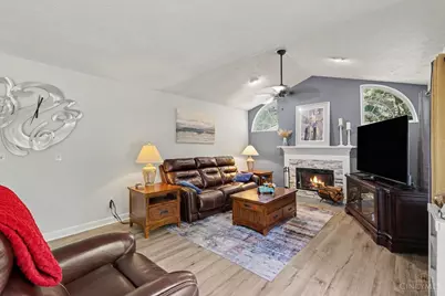 743 Regent Road, Union Township, OH 45245 - Photo 9