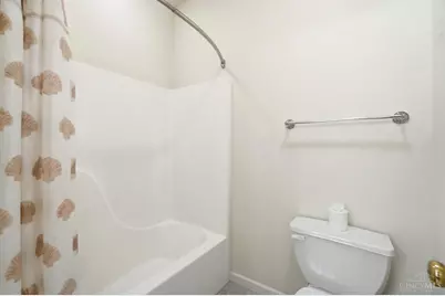 812 Valley View Point, Springboro, OH 45066 - Photo 33
