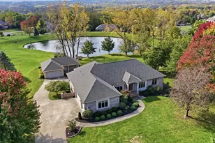 812 Valley View Point, Springboro, OH 45066 - Photo 1