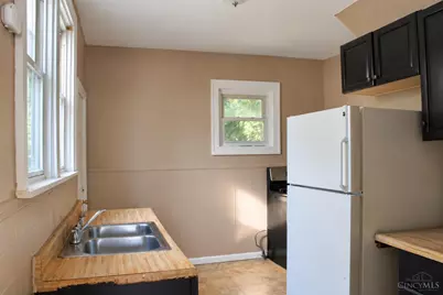 4417 Colerain Ave, Cincinnati, OH 45223 - Photo 5