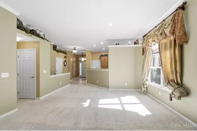 5243 Venetian Way, Morrow, OH 45152 - Photo 7