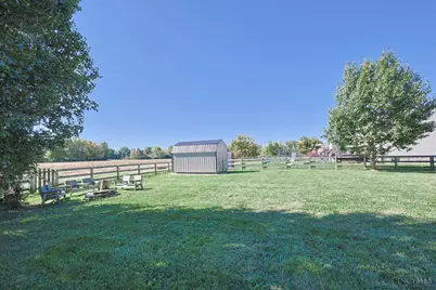 2337 Pleasant Meadows Drive, Batavia, OH 45103 - Photo 33