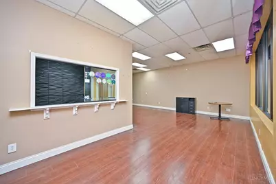 11140 Kenwood Road, Blue Ash, OH 45242 - Photo 7