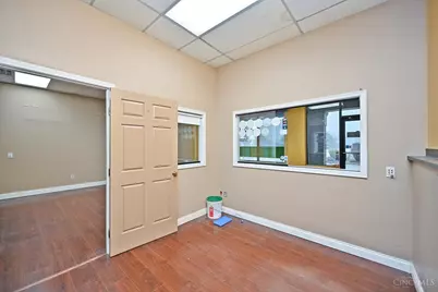 11140 Kenwood Road, Blue Ash, OH 45242 - Photo 13