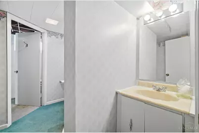3624 Twinview Drive, Cincinnati, OH 45247 - Photo 21