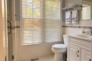 8815 Old Indian Hill Rd, Indian Hill, OH 45243 - Photo 11