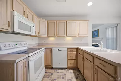 105 Old Carriage Court, Lemon Township, OH 45050 - Photo 13