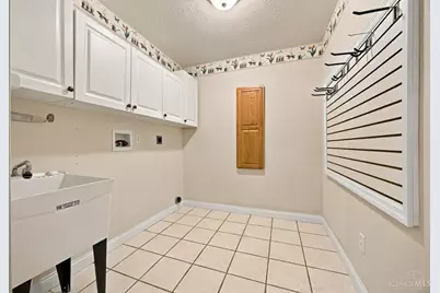 1661 Nichole Court, Hamilton, OH 45013 - Photo 31