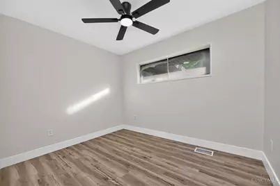 8622 Desoto Drive, Springfield Township, OH 45231 - Photo 21