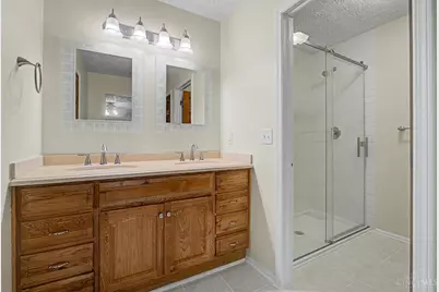 615 Queensgate Road, Springboro, OH 45066 - Photo 33