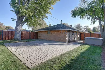 3891 Endover, Kettering, OH 45439 - Photo 23