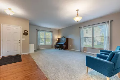 7206 Hammerwood Court, Hamilton Township, OH 45039 - Photo 3