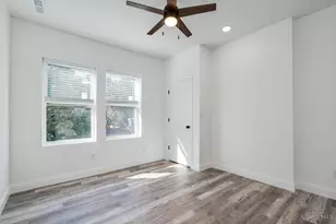 124 Valencia St, Cincinnati, OH 45219 - Photo 23