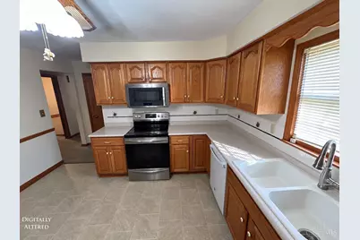 236 W Taylor School Road, Wayne Township, OH 45013 - Photo 3