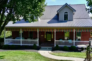 985 Ridgefield Rd, Hamilton, OH 45013 - Photo 1