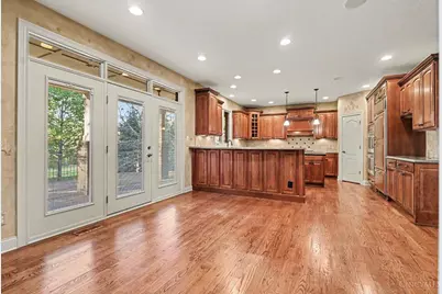 7491 Country Brook Court, Clear Creek Township, OH 45066 - Photo 9
