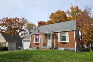 10 Damon Rd, Green Hills, OH 45218 - Photo 1