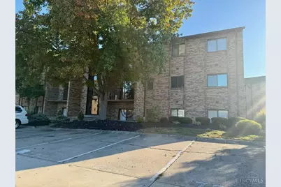 7220 Creekview Drive #2, Colerain Township, OH 45247 - Photo 3