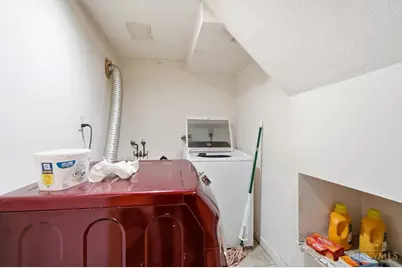 320 Grove Court, Wyoming, OH 45215 - Photo 25