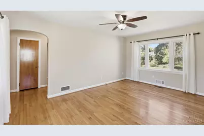 325 N Union Street, Bethel, OH 45106 - Photo 11