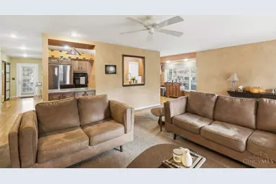 11107 Jardin Place, Blue Ash, OH 45241 - Photo 13