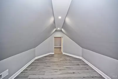 6605 Elwynne Drive, Cincinnati, OH 45236 - Photo 27