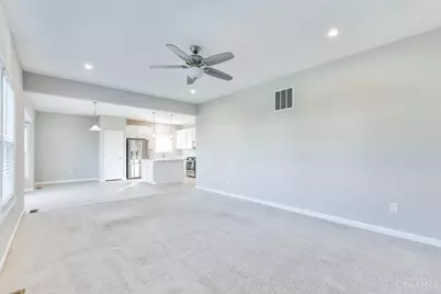 1464 Eagle Boulevard, Hamilton Township, OH 45039 - Photo 7