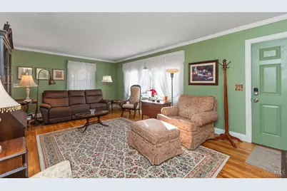 570 Wellesley Avenue, Springfield Township, OH 45224 - Photo 11