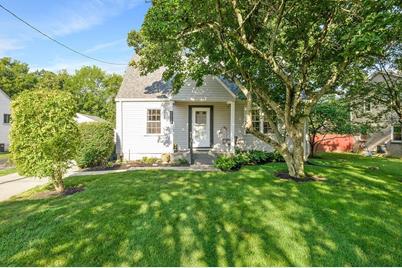 10929 Chester Road - Photo 1
