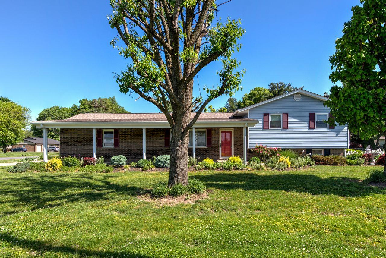 2862 Cincinnati Brookville Rd, Ross Township, OH 45013 MLS 1739561