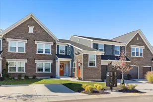 617 Tradition Rdg, Union Township, OH 45245 - Photo 1