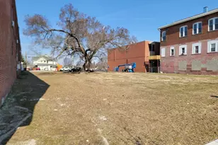 235 S Main St, Franklin, OH 45005 - Photo 1