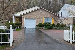 9687 Zig Zag Rd, Montgomery, OH 45242 - MLS 1640222