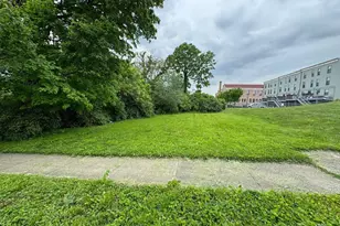 815 Chateau Ave, Cincinnati, OH 45204 - Photo 1