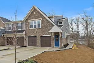 525 Tradition Rdg, Union Township, OH 45245 - Photo 1