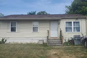 456 Glenrose Ln, Union Township, OH 45244 - Photo 1