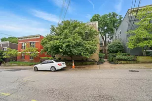 983 Paradrome St, Cincinnati, OH 45202 - Photo 1