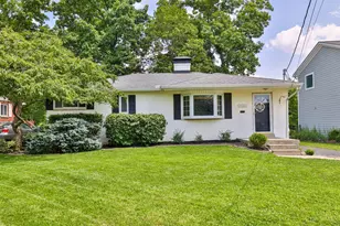 7420 Thomas Dr, Madeira, OH 45243 - Photo 1