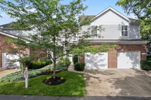 1045 Wittshire Cir, Anderson Township, OH 45255 - Photo 1