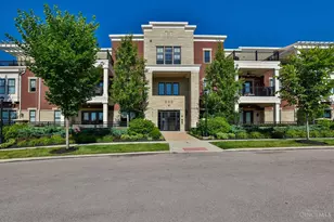 220 Vintage Club Dr, Montgomery, OH 45249 - Photo 1