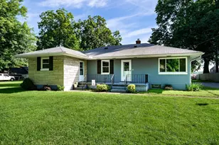 732 Central Ave, Carlisle, OH 45005 - Photo 1