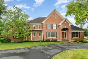 3585 Fawnrun Dr, Evendale, OH 45241 - Photo 1