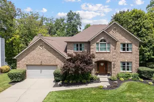 124 Lakeview Ct, Loveland, OH 45140 - Photo 1