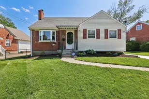 1206 Georgia Ln, Reading, OH 45215 - Photo 1