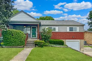 3324 Moonridge Dr, Green Township, OH 45248 - Photo 1