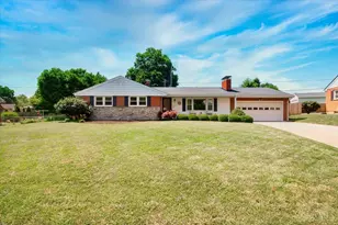 31 Nancy Ln, Hamilton, OH 45013 - Photo 1