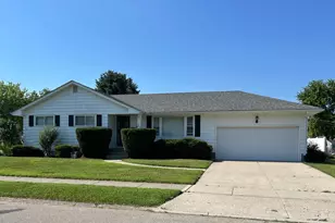 701 Schwartz Dr, Hamilton, OH 45013 - Photo 1