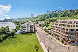 2260 Riverside Dr, Cincinnati, OH 45202 - Photo 1