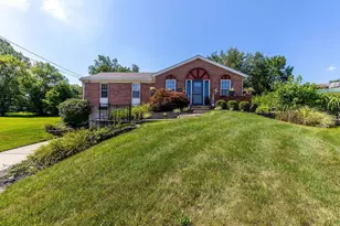 2251 Fairgreen Dr, Green Township, OH 45238 - Photo 1